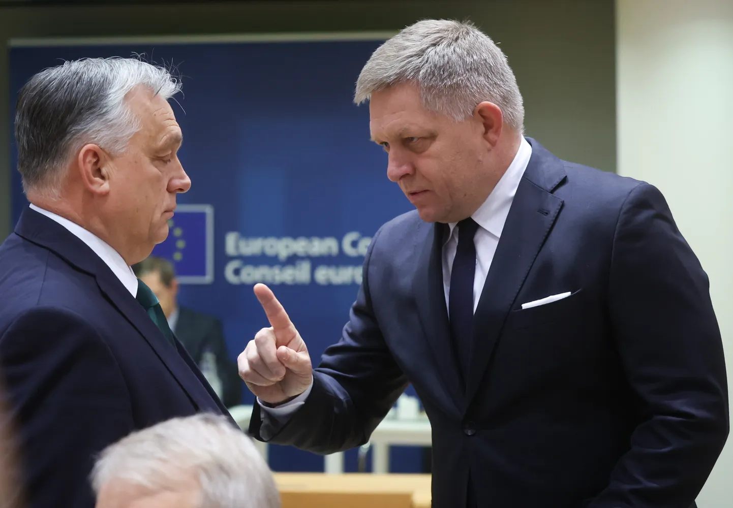 Премьер-министр Венгрии Виктор Орбан и премьер-министр Словакии Роберт Фицо.