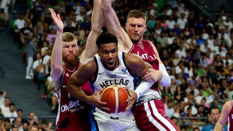 Latvijska košarkarska reprezentanca doživela poraz proti Grčiji, Rodions Kurucs izpušča evropsko prvenstvo