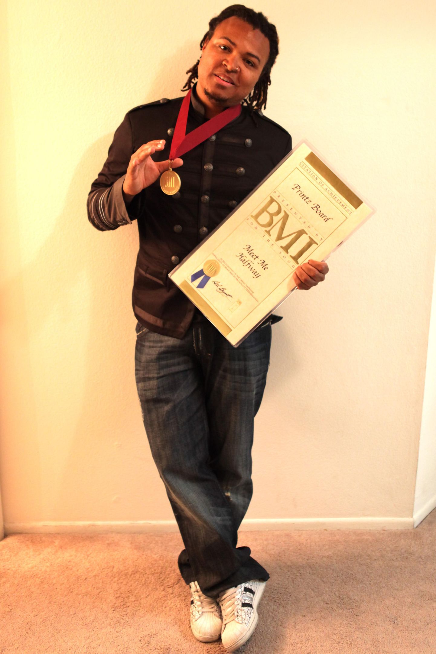 Printz sai BMI auhinna popi kategoorias Black Eyed Peasi lauluga "Meet Me Halfway"