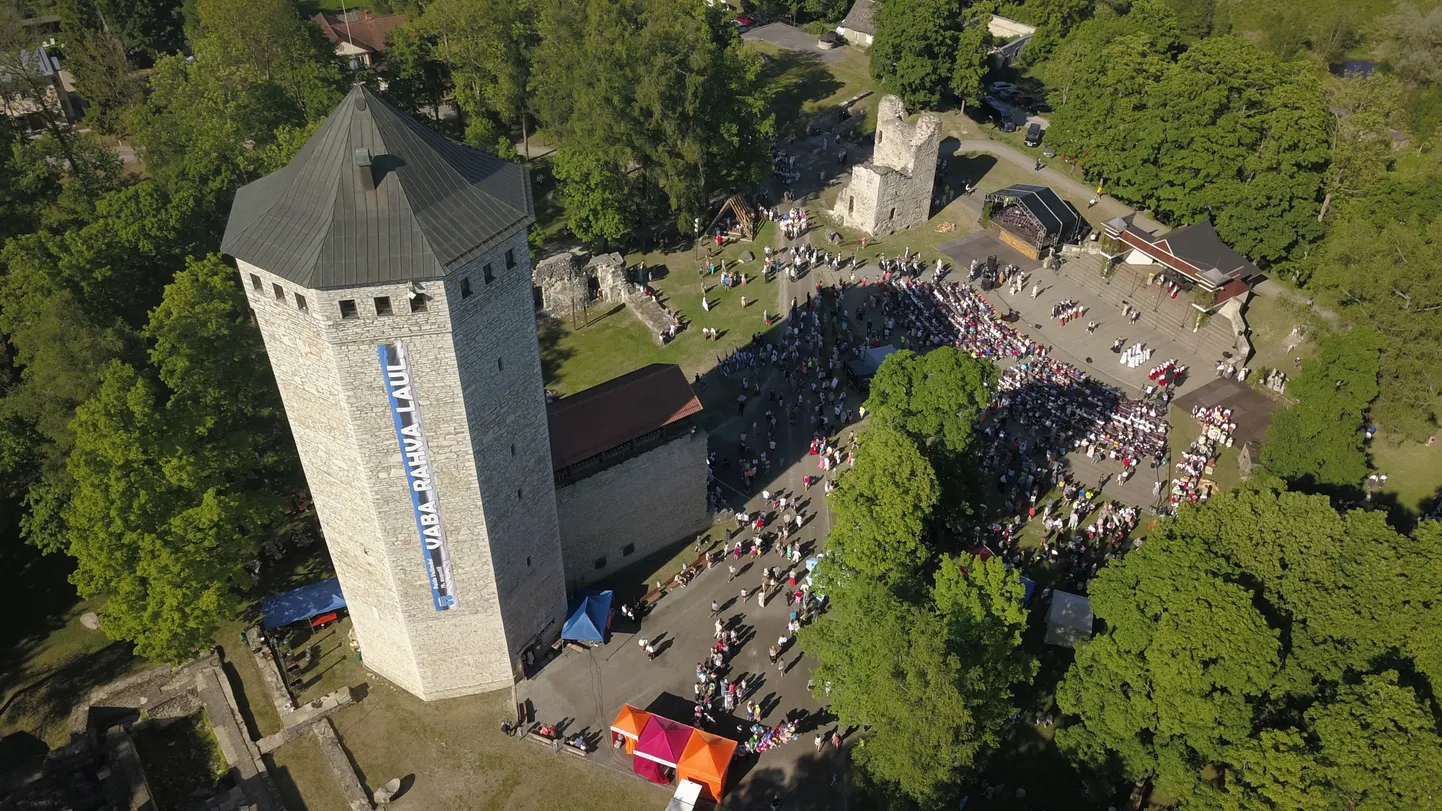 Järvamaa laulu- ja tantsupidu linnulennult.