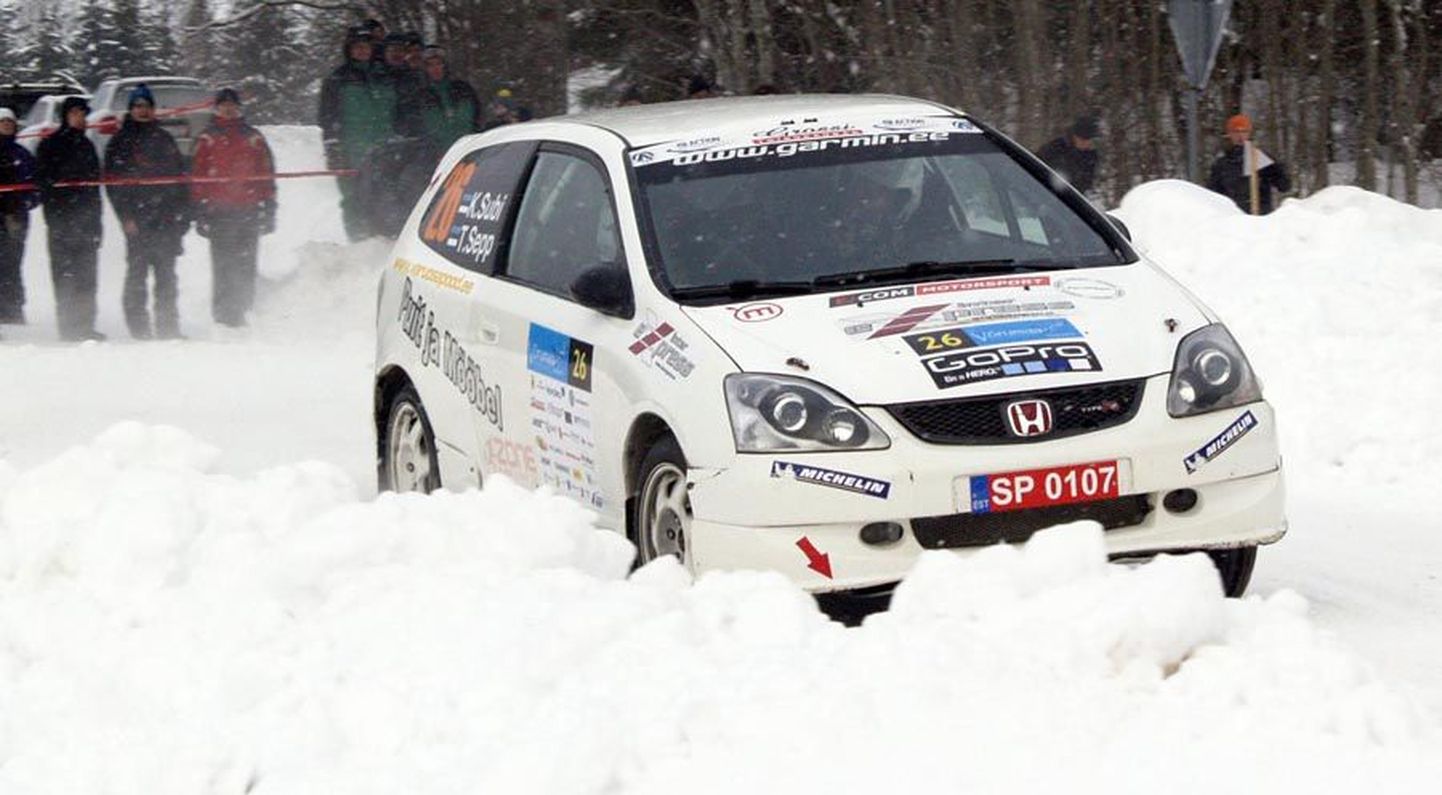 Kristo Subi ja Teele Sepp lõpetasid Eesti autoralli meistrivõistluste sarja kuulunud Võrumaa talveralli N3 rühmas teise kohaga.