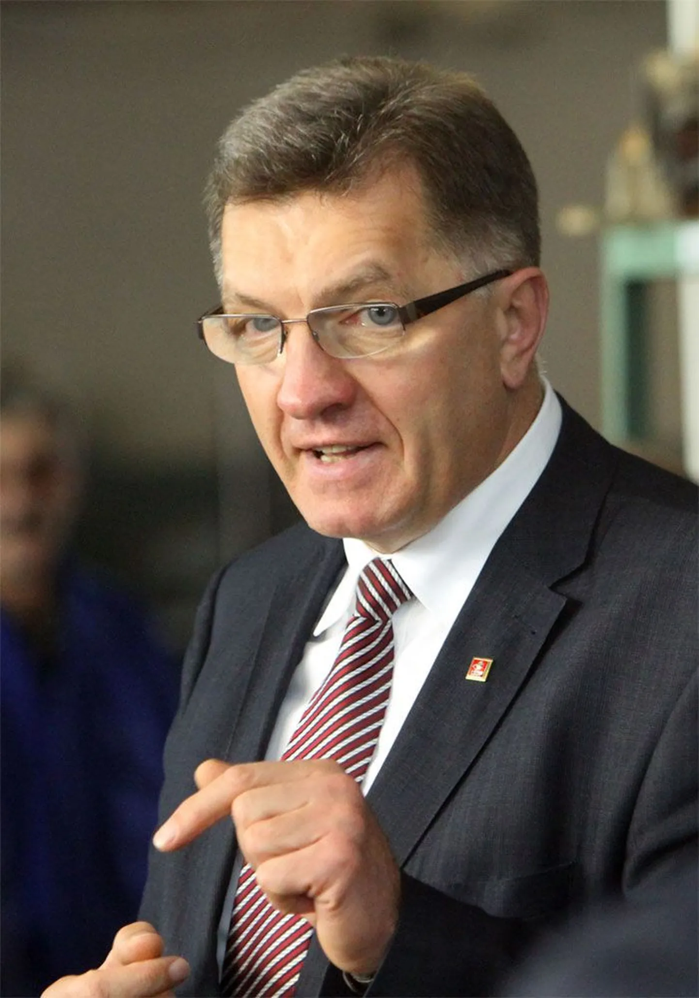 Leedu peaministrit ja sotside liidrit Algridas Butkevičiust ei peeta kuigi karismaatiliseks, ent pärast valimisvõitu saadab teda jätkuv populaarsus.