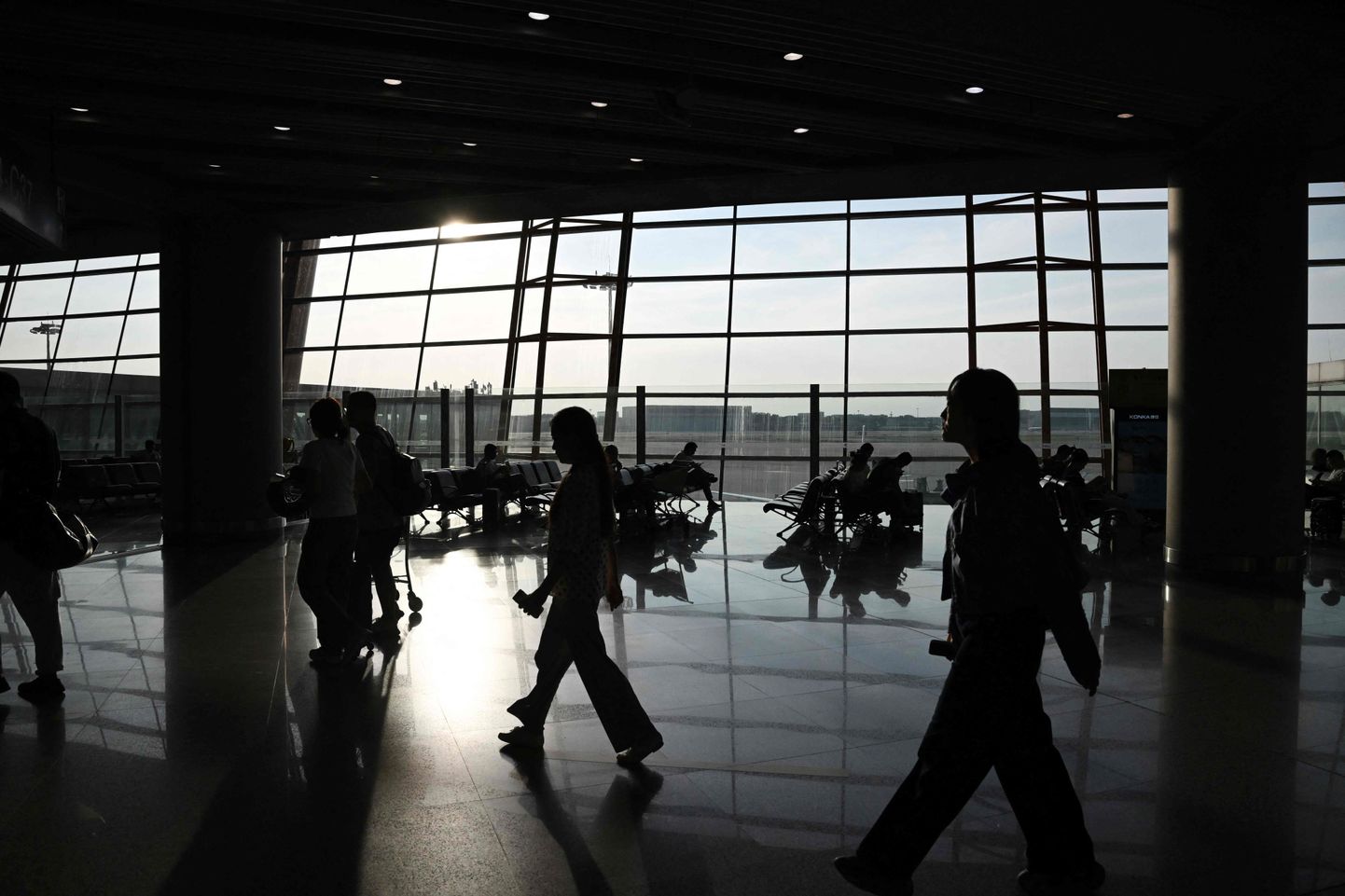 Reisijad Pekingi rahvusvahelises lennujaamas 1. septembril 2023.