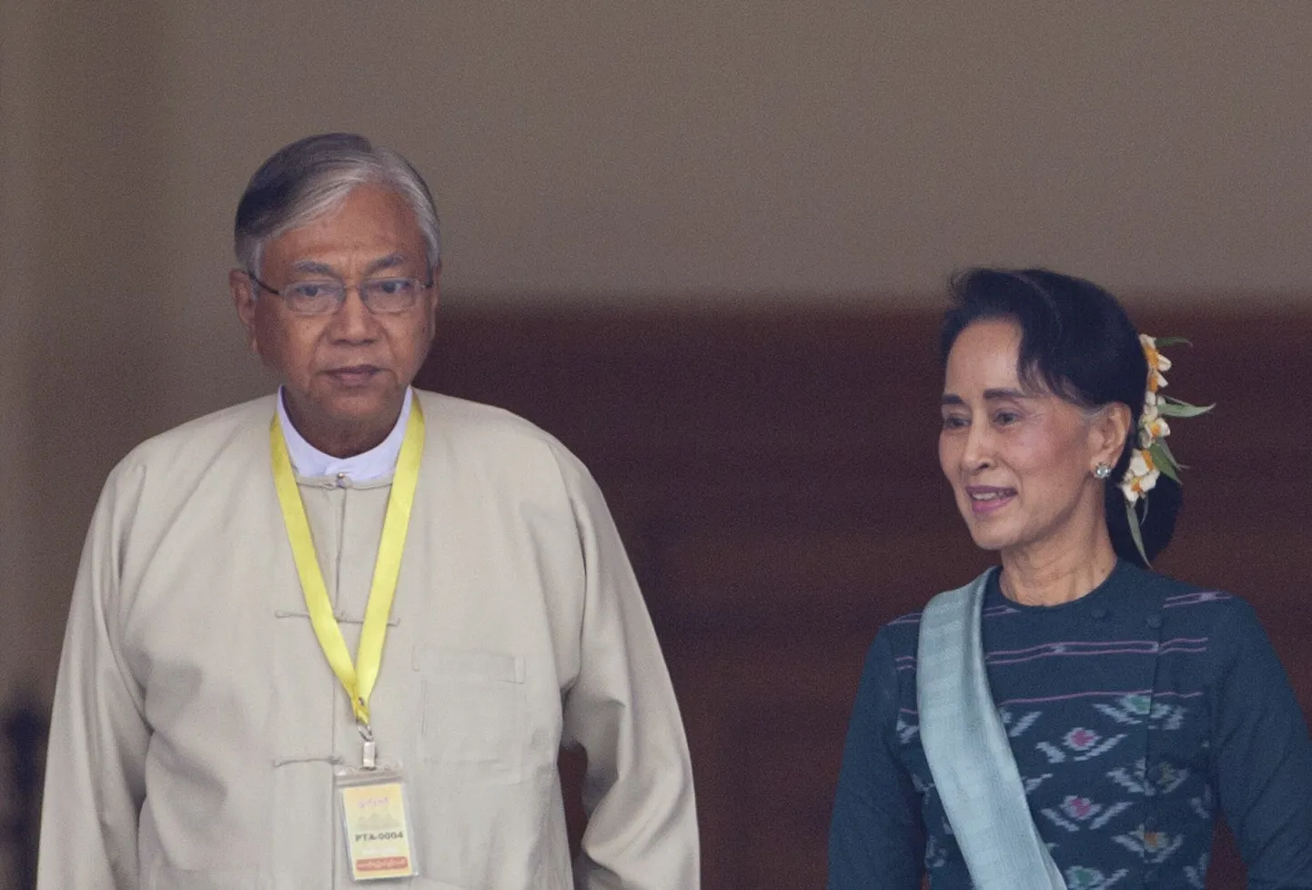 Birma uus president Htin Kyaw täna Naypyitawis koos Aung San Suu Kyiga.