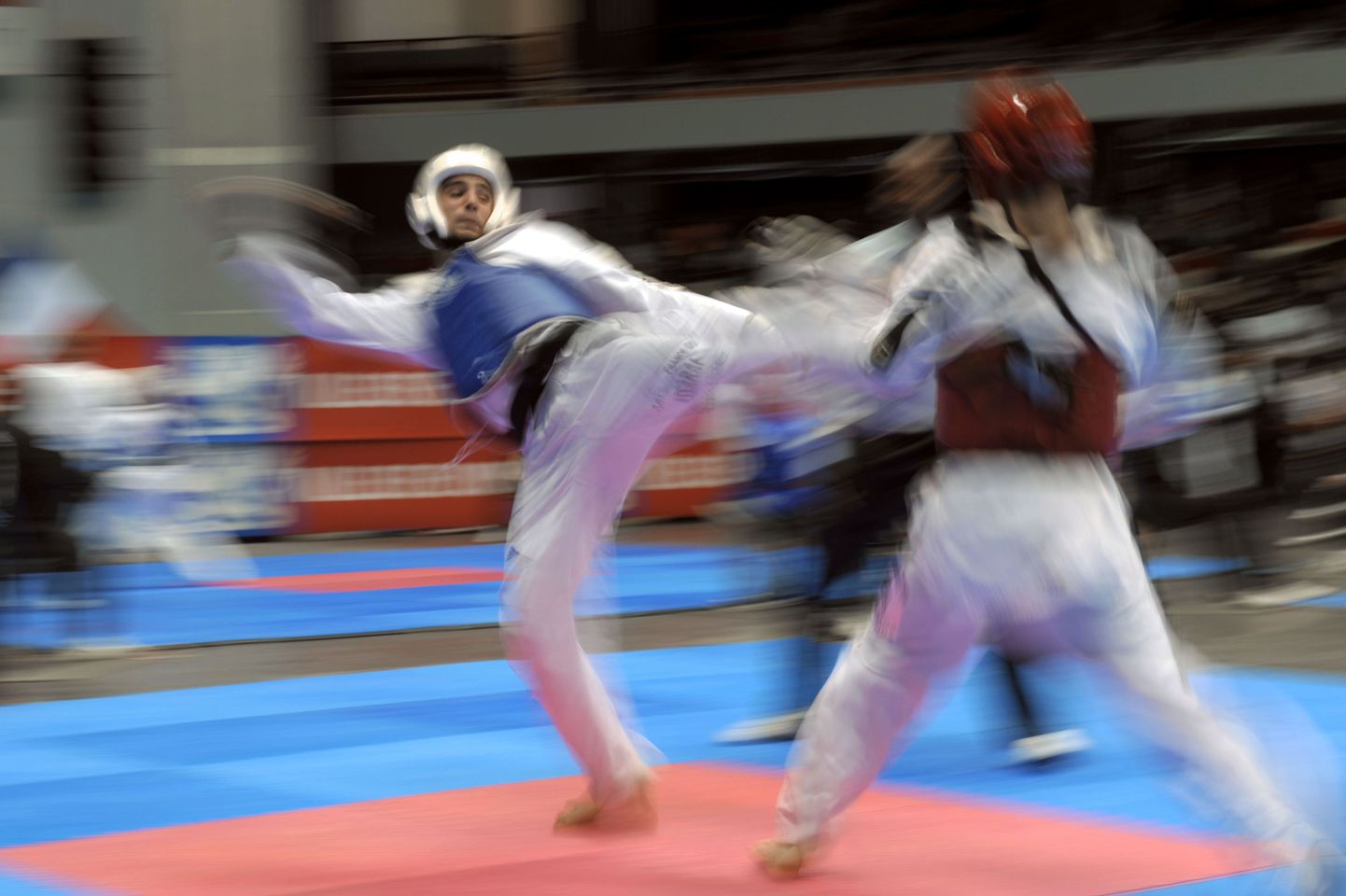Lõuna-Koreas löövad laineid taekwondo vanaemad