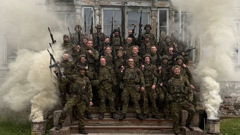 RESERVVÄELANE ⟩ Nädal metsas tuletas meelde, et riigikaitse on auasi