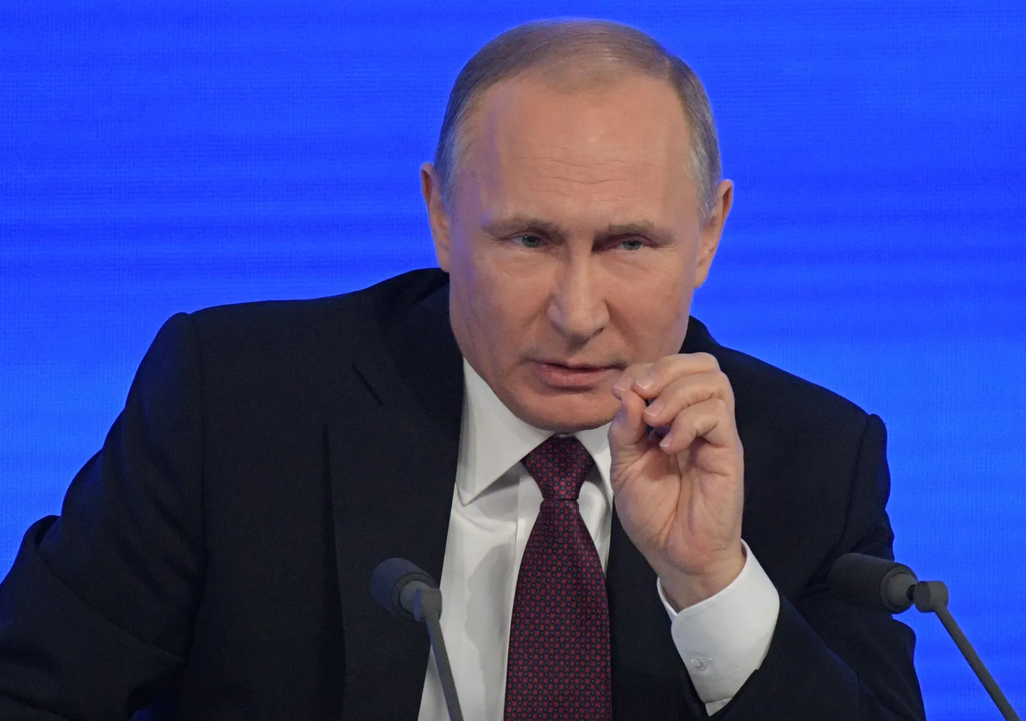 Venemaa president Vladimir Putin täna pressikonverentsil.