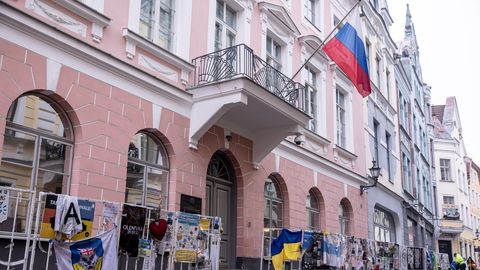 VÕILEIVA HINNA EEST ⟩ Tallinn on 30 aastat üürinud Vene saatkonnale 3-toalist kesklinna korterit vähem kui 5 euro eest