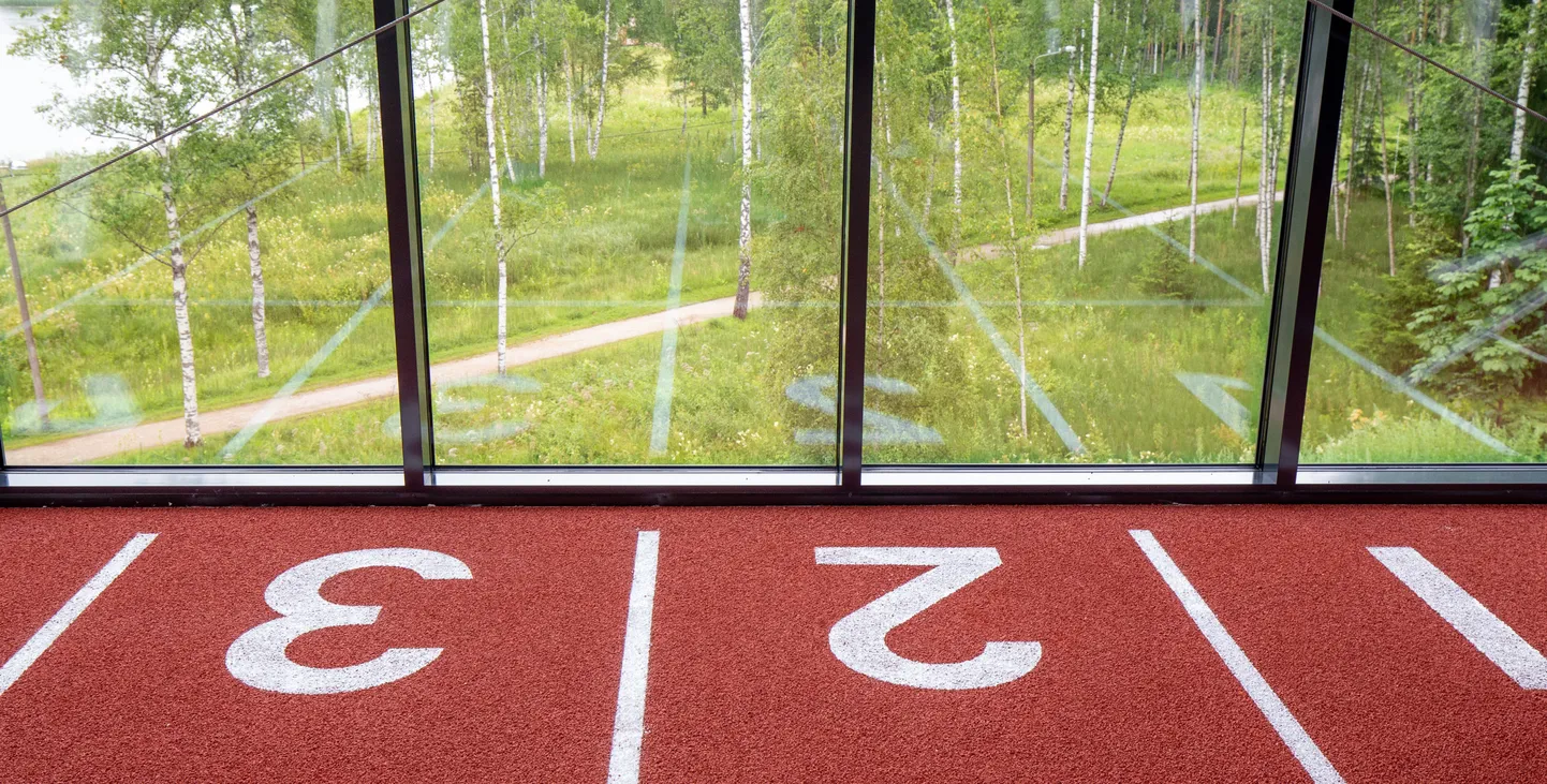 Vaade Elva uuest spordihoonest.