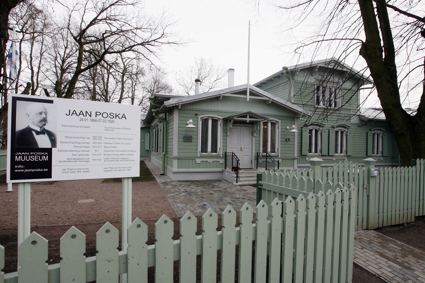 Tallinna linn on renoveerinud ka Jaan Poska kunagise maja ja teinud sellest linnavalitsuse residentsi.