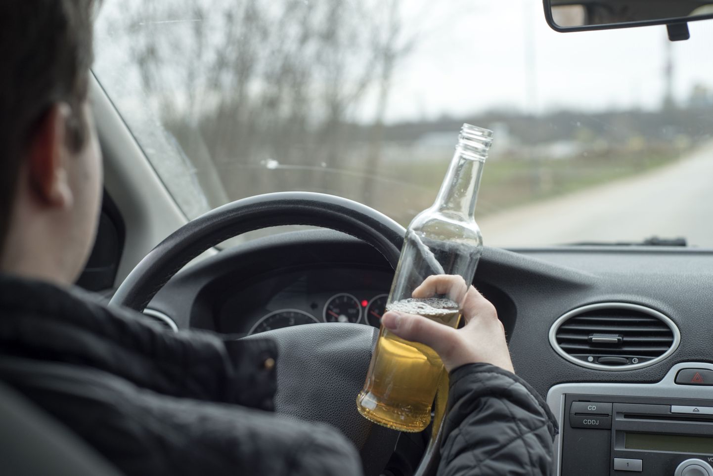 Eestis on mootorsõiduki juhile lubatud 0,2 promilline joove.