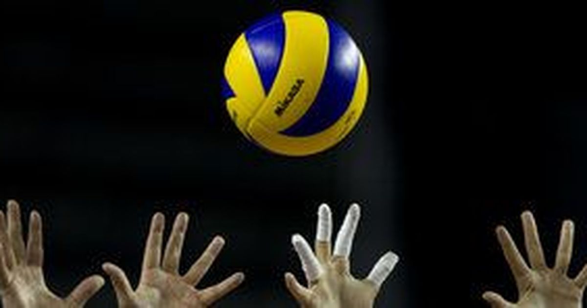 Võrkpalliveteranid mängisid end teiseks