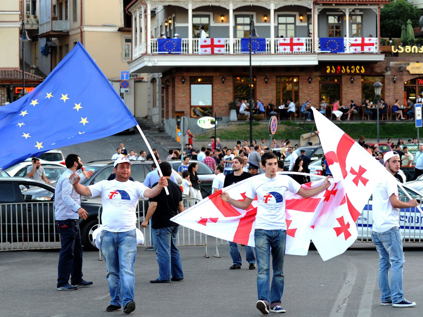 ELi assotsiatsioonileppe allkirjastamise tähistamine Gruusia pealinnas Thbilisis.