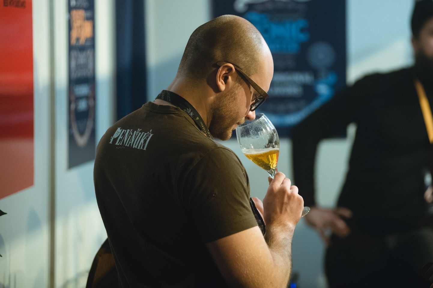 Foto: Ķīpsalā sācies garšas un aromātu maratons "Riga Craft Beer Weekend"