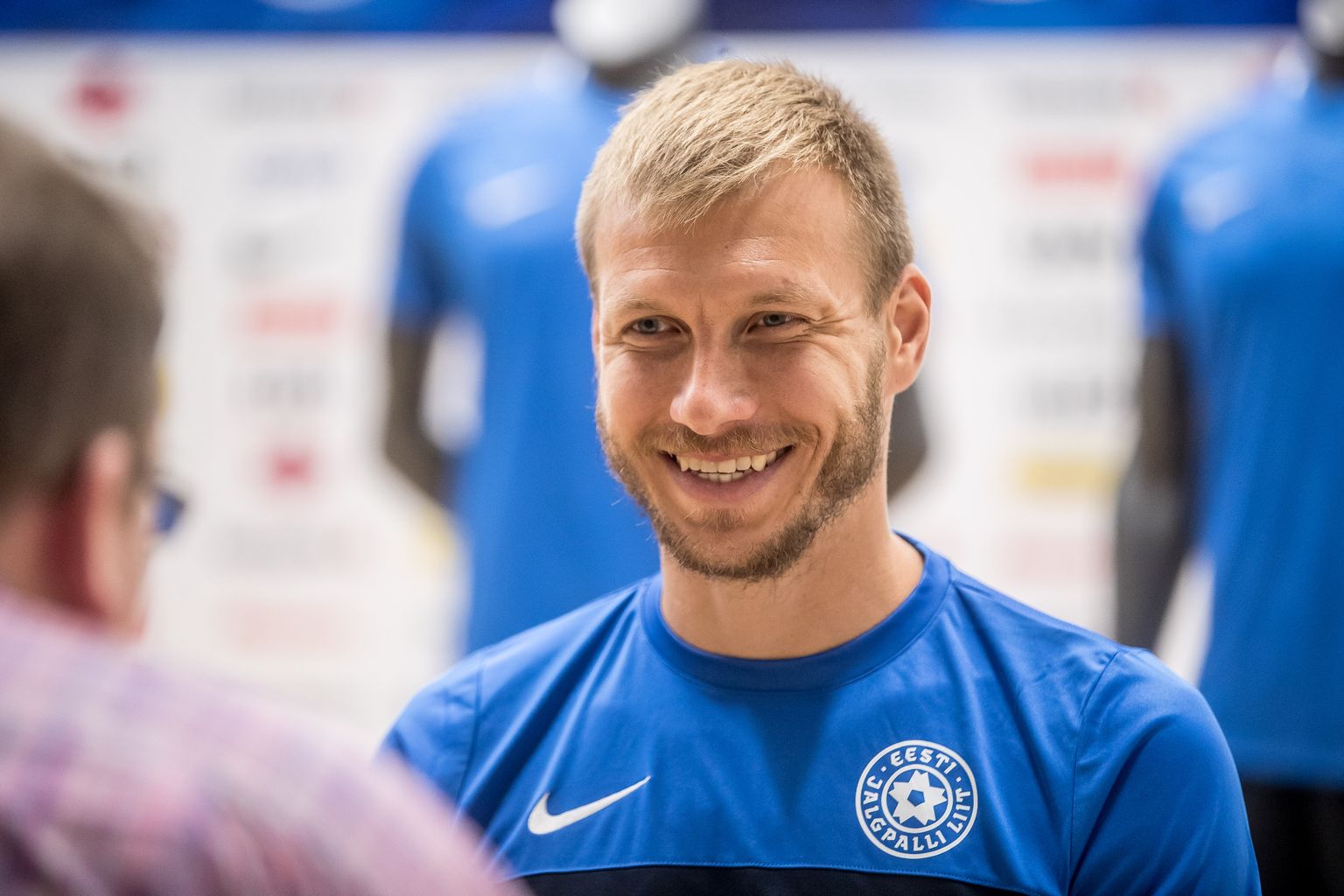 Jalgpallikoondise tugitala Ragnar Klavan on tagasi Eesti koosseisus.