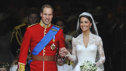 VAU! ⟩ Printsess Catherine'il oli abielludes teinegi pulmakleit, mida nägid vaid 300 inimest
