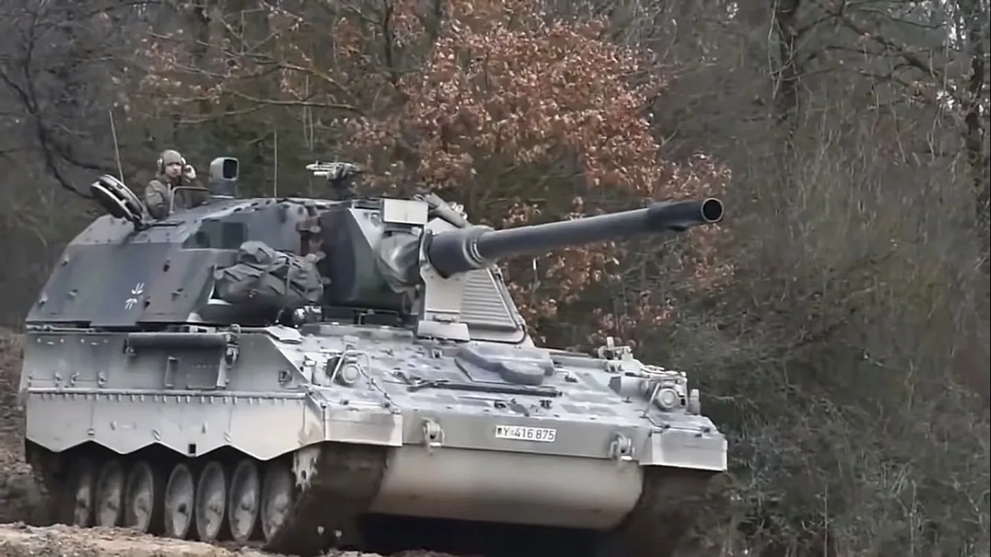 Pašgājējhaubice "Panzerhaubitze 2000"
