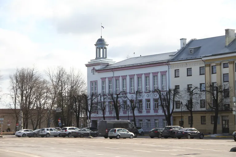 Narva linnavalitsus täna.