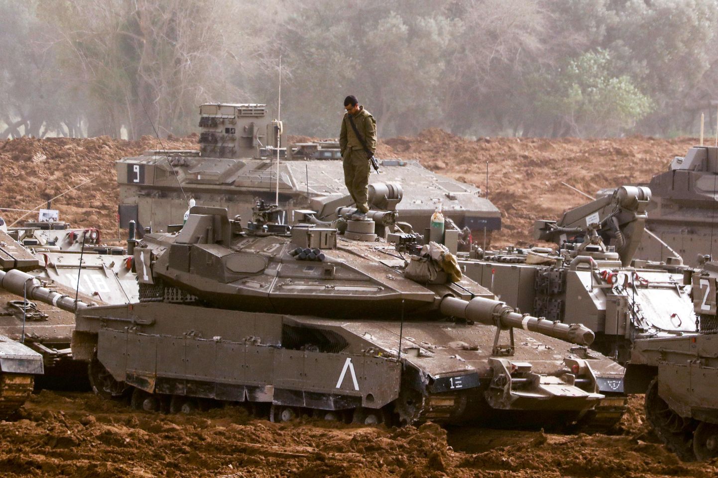 Iisraeli tank Merkava Gaza piiri ääres.