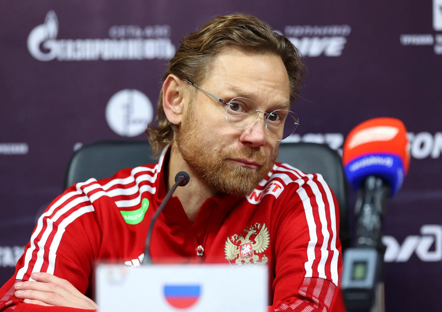 Валерий Карпин.