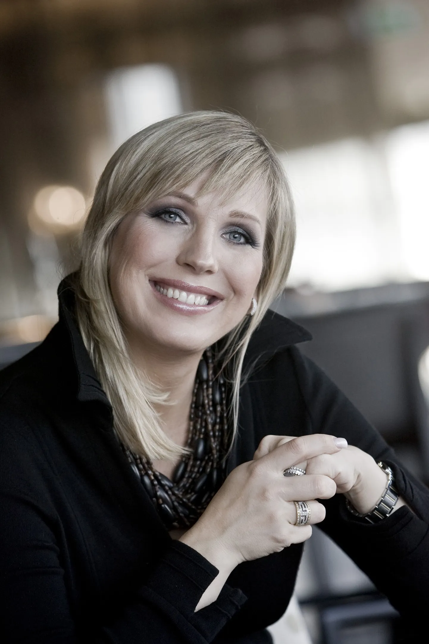 Annely Peebo