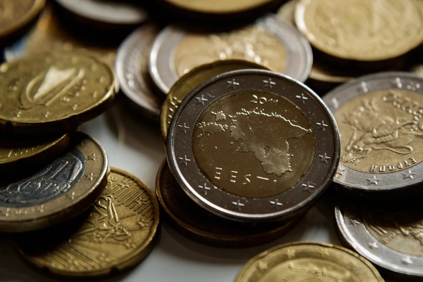 Iga stipendiaadi käsutuses on poolaastaks 840 eurot.
