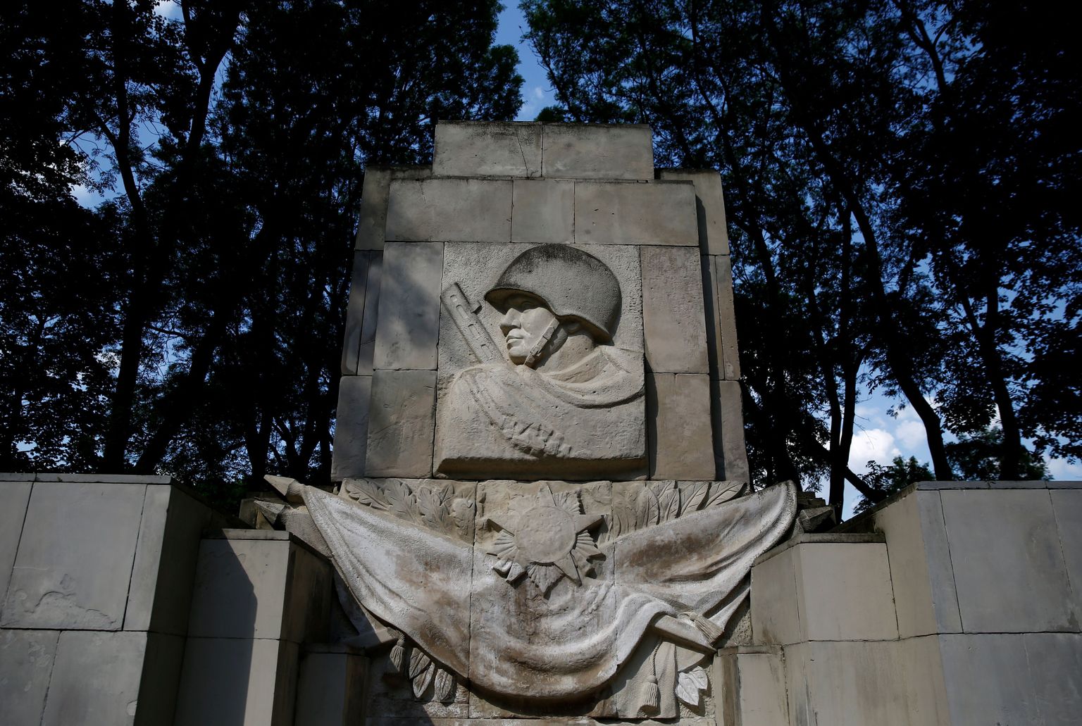 Nõukogude monument Varssavis