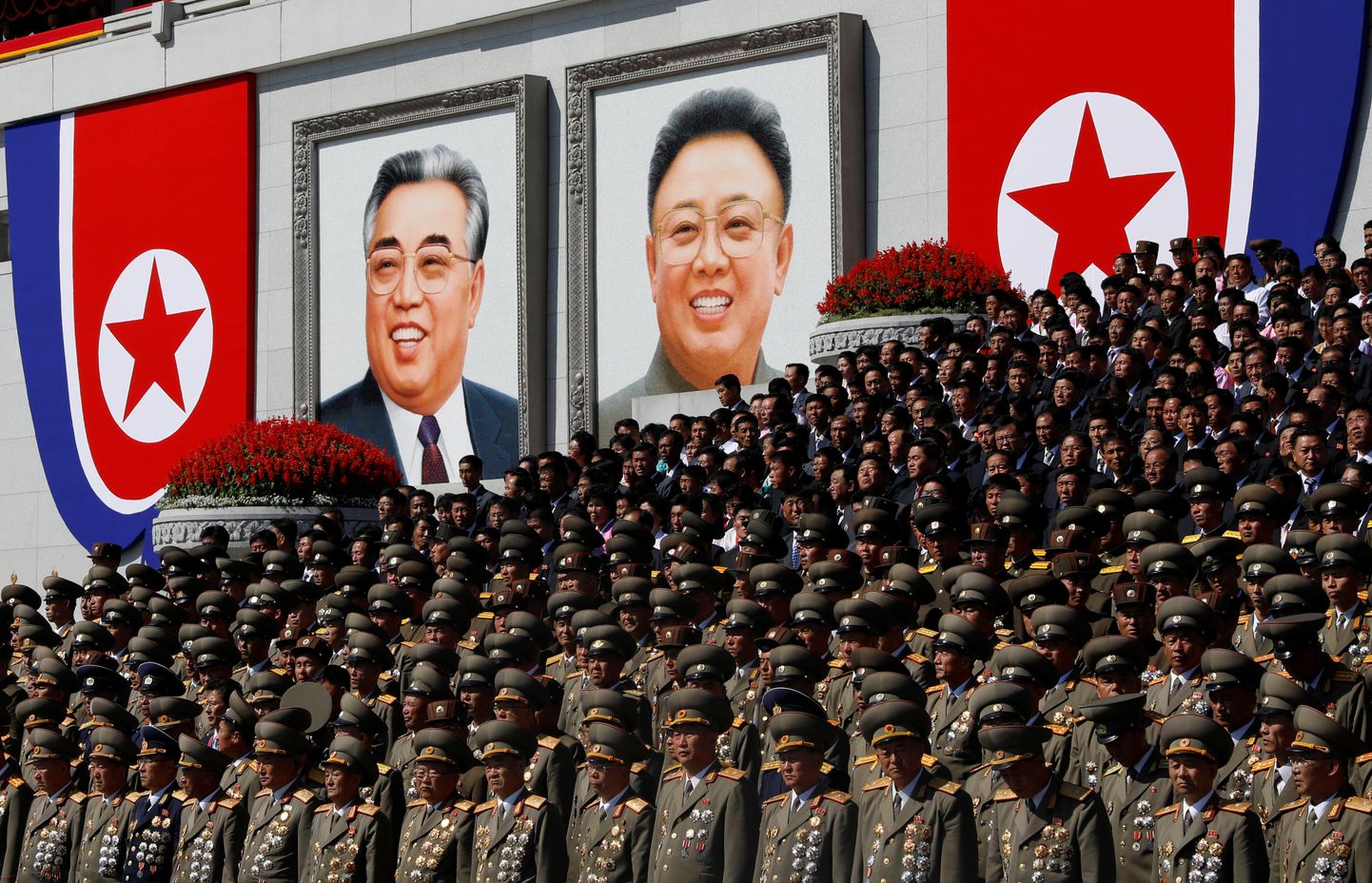 Sõjaväeparaad Põhja-Koreas Pyongyangis.