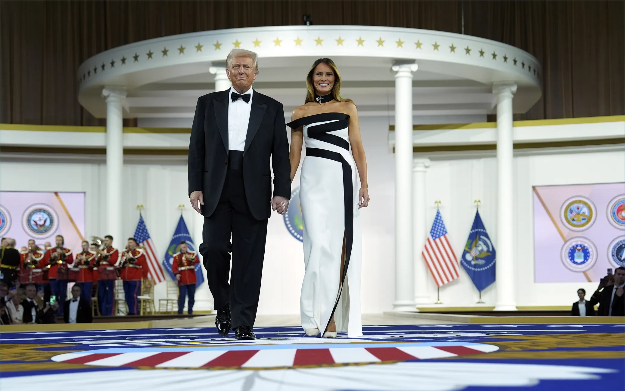 USA president Donald Trump ja esileedi Melania Trump.