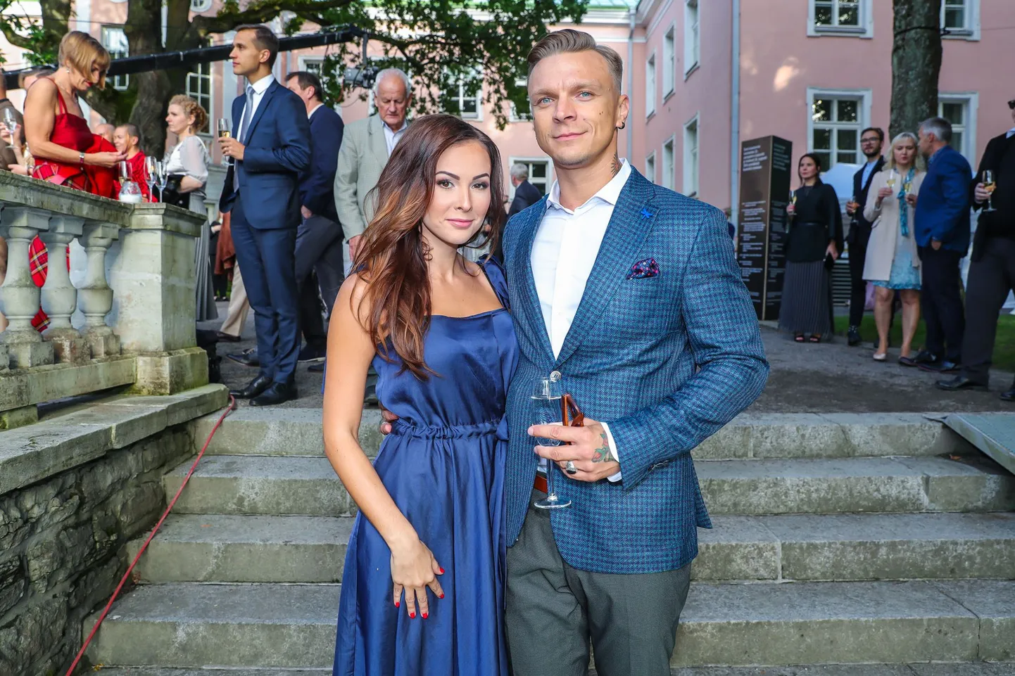 Presidendi vastuvõtt roosiaias, Kristel Mardisoo ja Tanel Padar