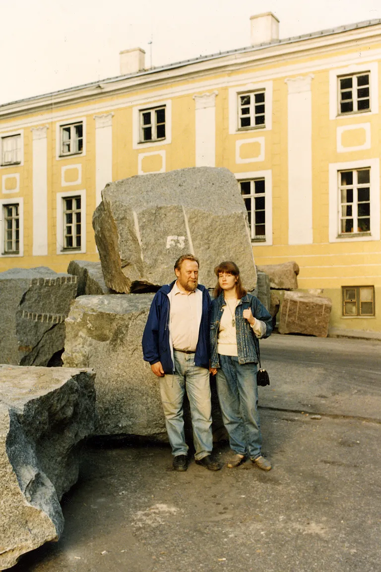 Piret Tarto with her husband Enn Tarto, one of the vice chairmen of the Committee of Estonia, on August 23, 1991, at Toompea. Three days earlier, Estonia's independence had been restored.