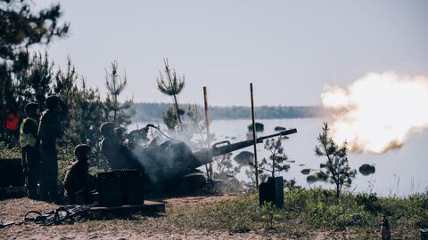 Армия, флот и авиация: в Эстонии начинаются огромные военные учения
