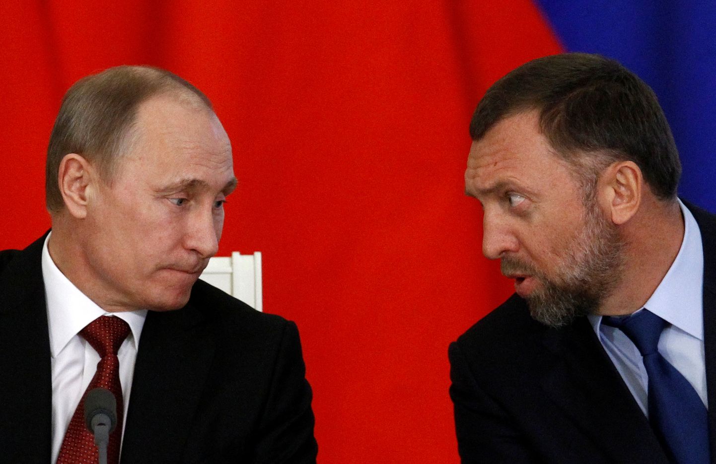 Venemaa president President Vladimir Putin (vasakul) ja Venemaa oligarh Oleg Deripaska.