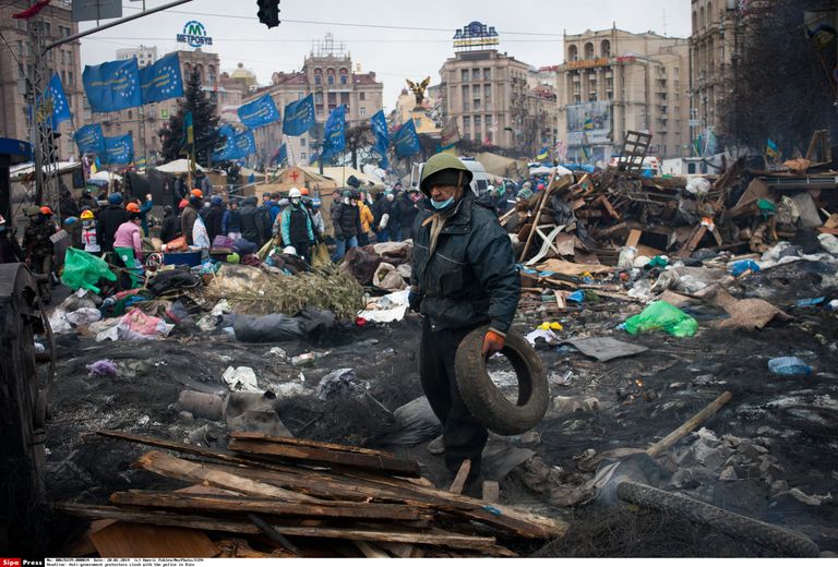 Protestijad ja barrikaadid Kiievis 2013. aastal