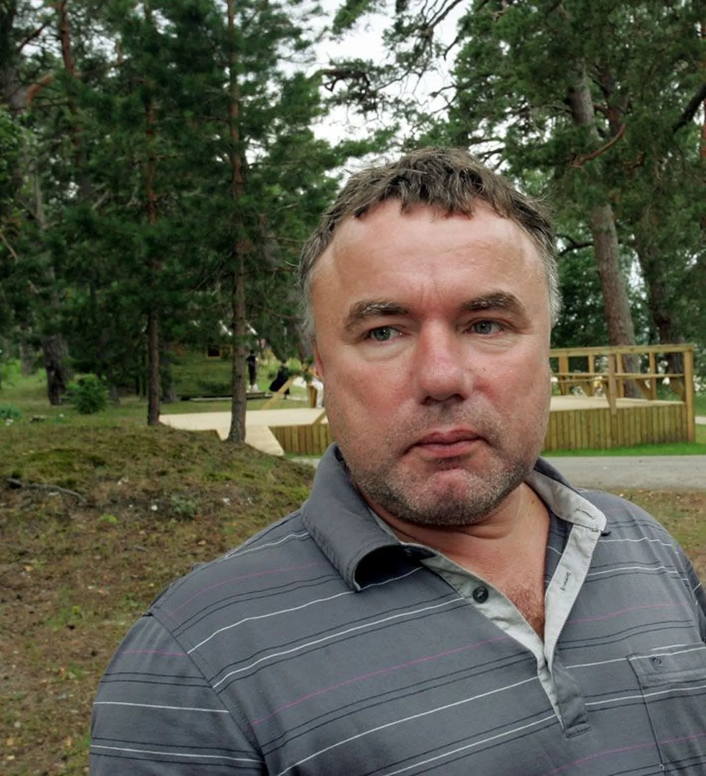 Vihula abivallavanem Urmas Osila võttis oma lahkumisavalduse vahepeal tagasi, kuid eile esitas selle uuesti.