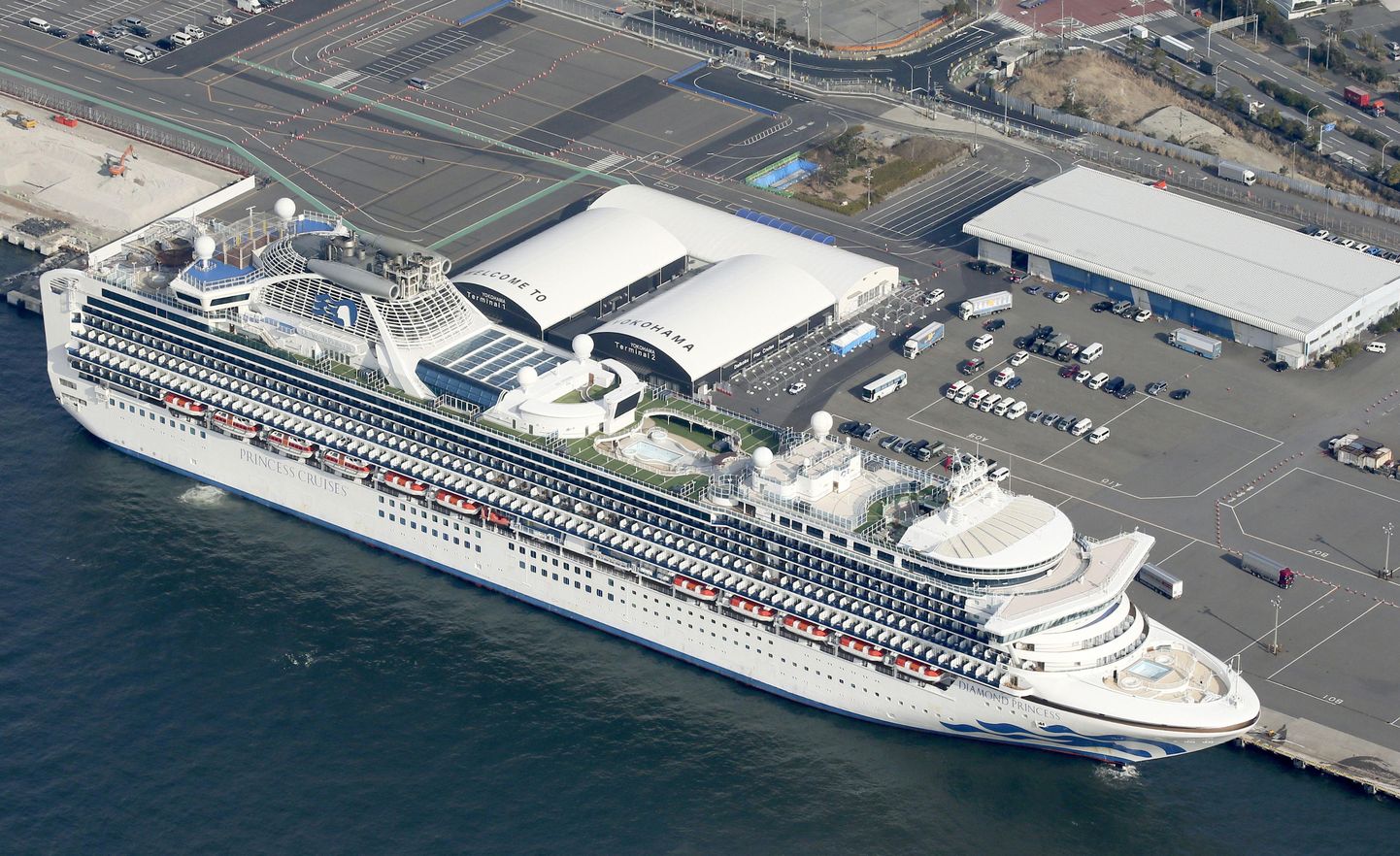 Diamond Princess Yokohama sadamas.