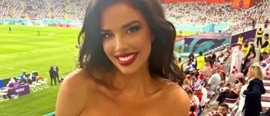 Шешінген стриптизді қараңыз