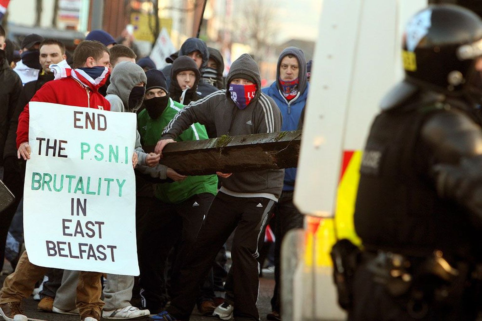 Unionistidest meeleavaldajad 12. jaanuaril.