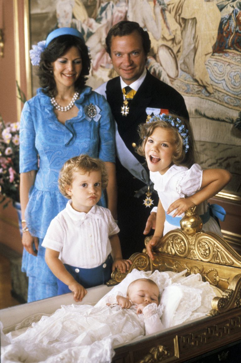 Rootsi kuningas Carl XVI Gustaf, kuninganna Silvia, kroonprintsess Victoria, prints Carl Philip ja printsess Madeleine