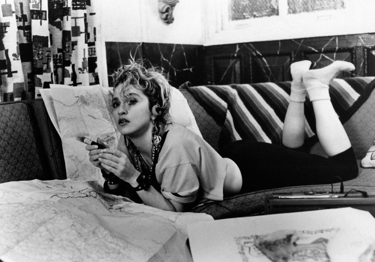 Мадонна в фильме «Отчаянно ищу Сьюзен», 1985 год.