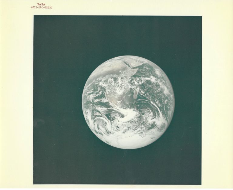 Apollo 17 missioonil tehti foto ka Maast.
