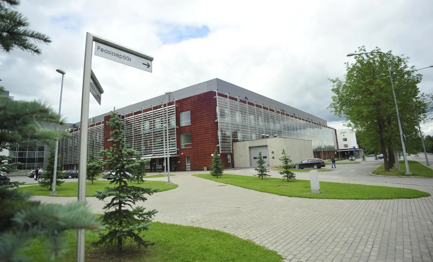 Tartu Ülikooli kliinikumi peahoone.