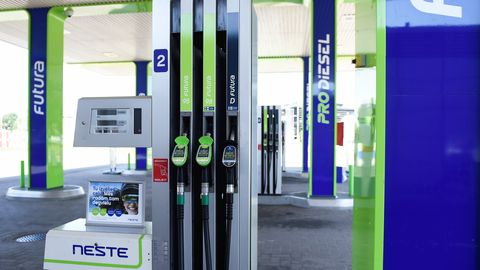 Valdība atbalsta solidaritātes maksājuma ieviešanu degvielas tirgotājiem