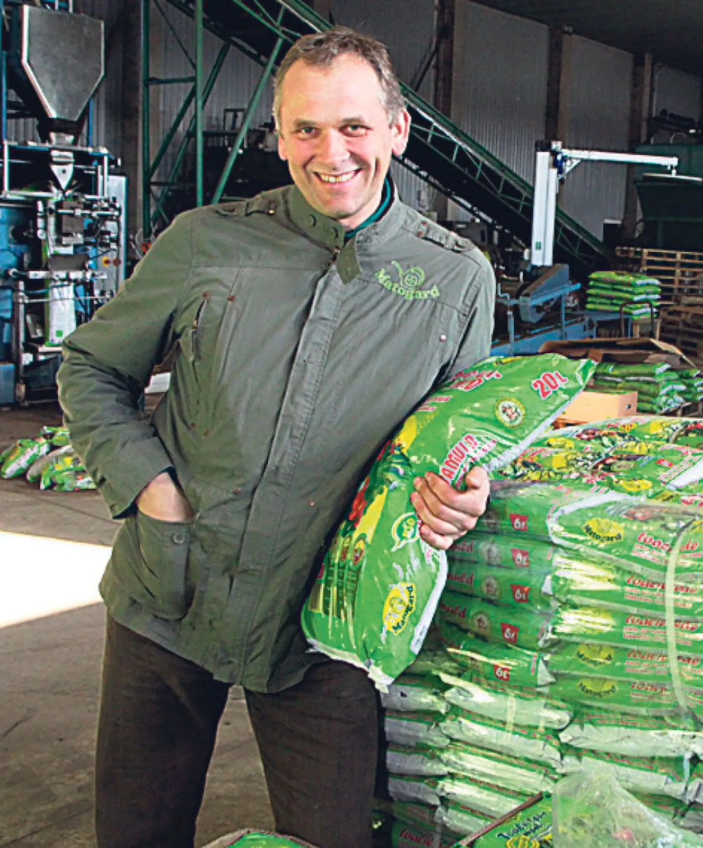 Mart Ruumet turustab Matogard OÜ toodetud biokomposti.
