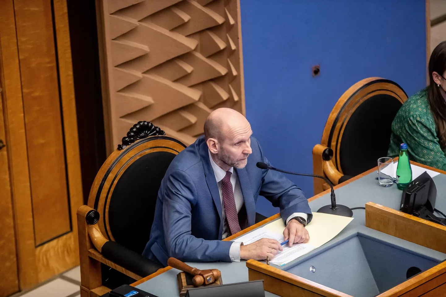 Helir-Valdor Seedril on aastatepikkune riigikogu töö juhtimise kogemus. Neljapäevast on parlamendil aga uued juhid.