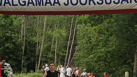 Hellenurmes jagus võite mitmesse maakonda