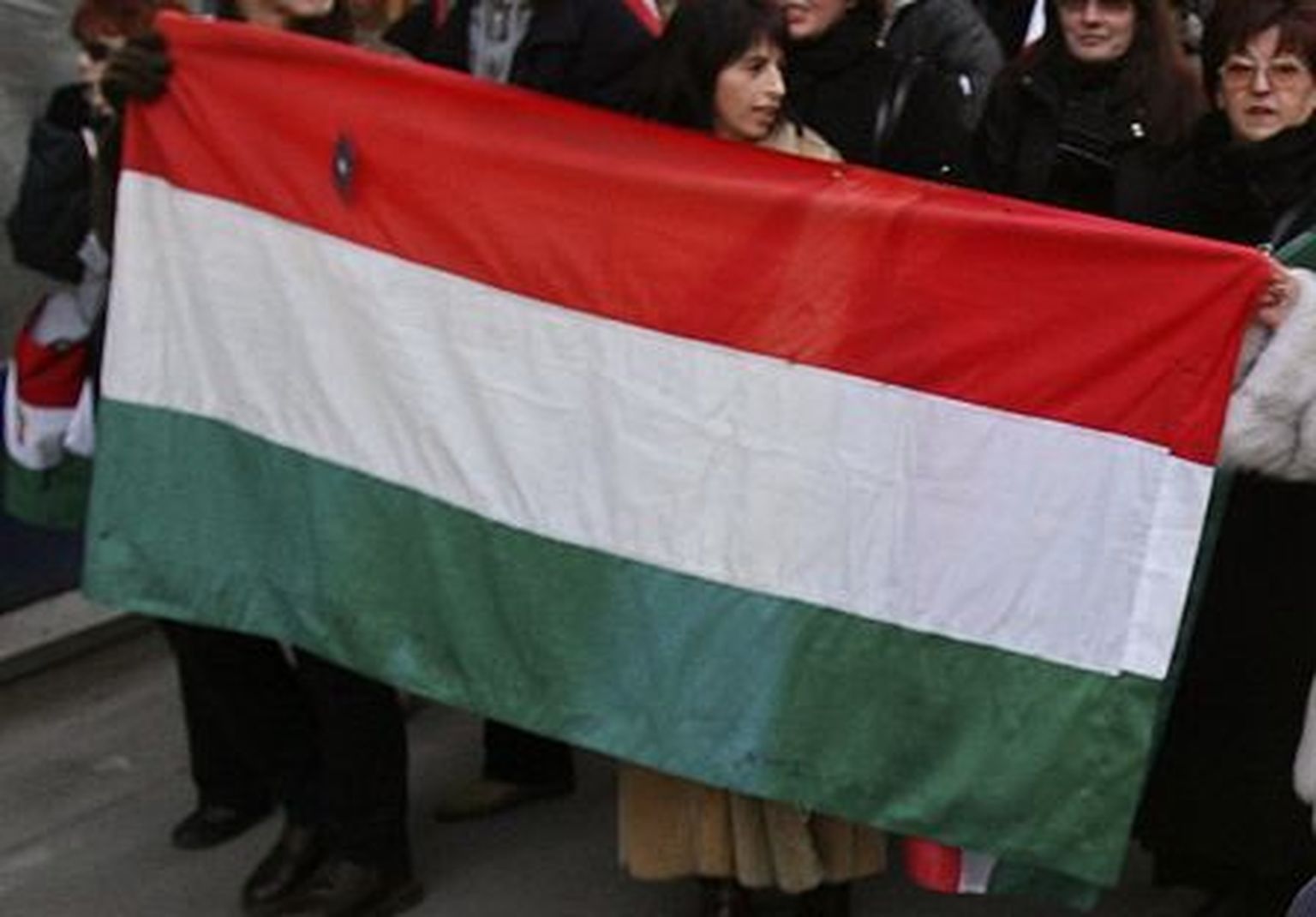 Ungari lipp.