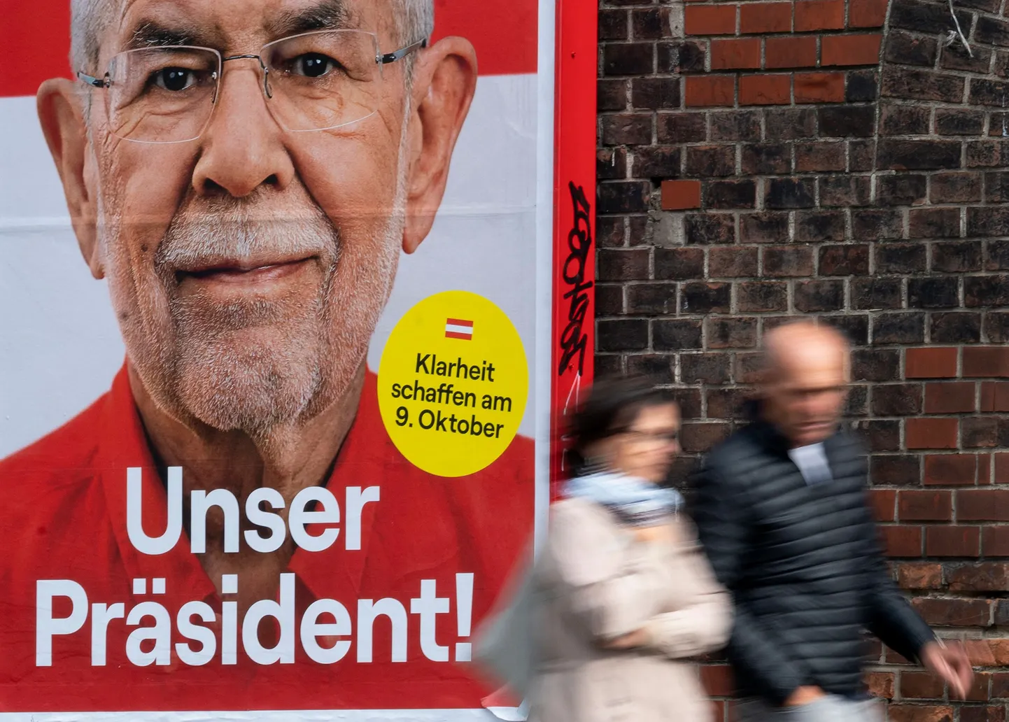 President Alexander Van der Bellen valimisplakatil Viinis.