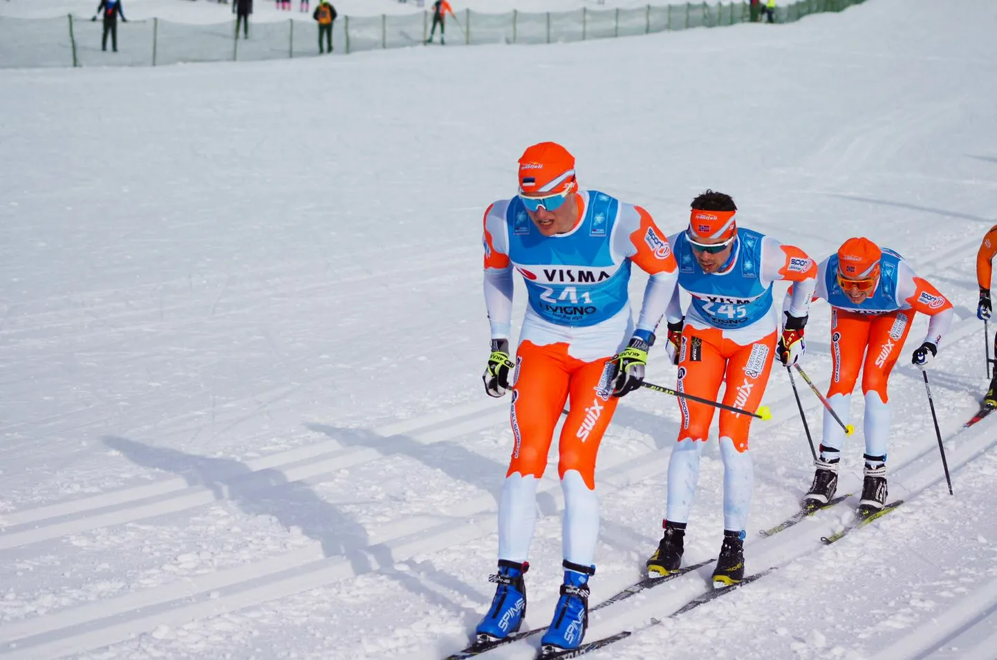 Kui siiani on Mart Kevin Põlluste vedamist saanud katsetada ainult suusarajal, siis sellest hooajast on tema juhtida ka Team Nordic Jobs Worldwide'i pikamaasuusatamise võistkond.