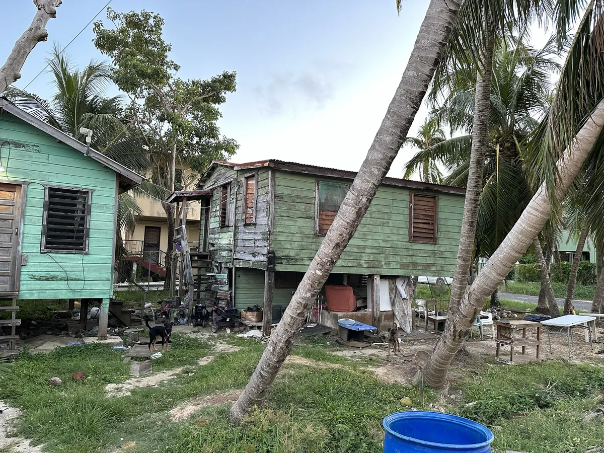 Baaba-Jagaa – kohalike tüüpiline kodumaja. Caye Caulker.